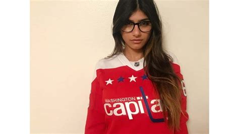 pics of mia khalifa|Mia Khalifa Wiki, Age, Bio, Height, Husband, Career, Net Worth.